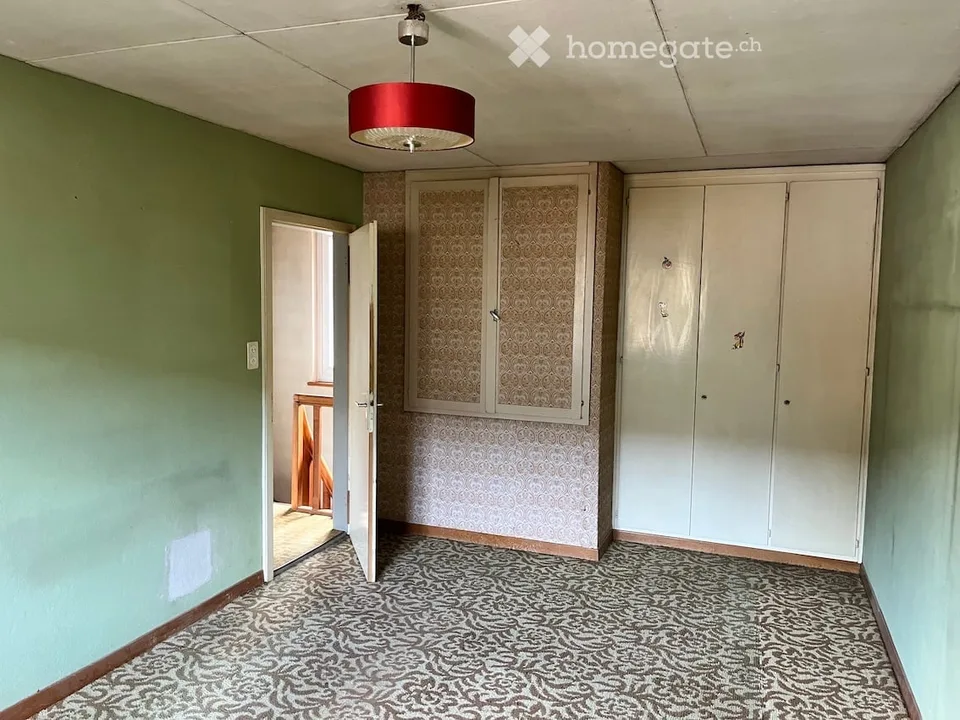 Interessantes Einfamilienhaus mit Potential in Matzendorf – Sofort verfügbar!