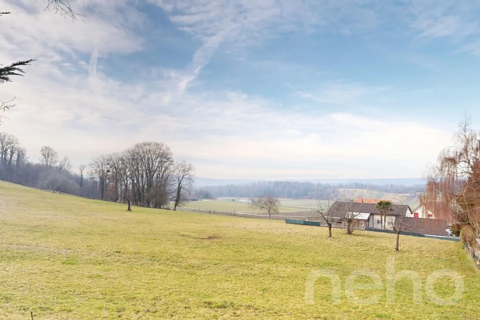 Developed plot with wonderful, unobstructable view