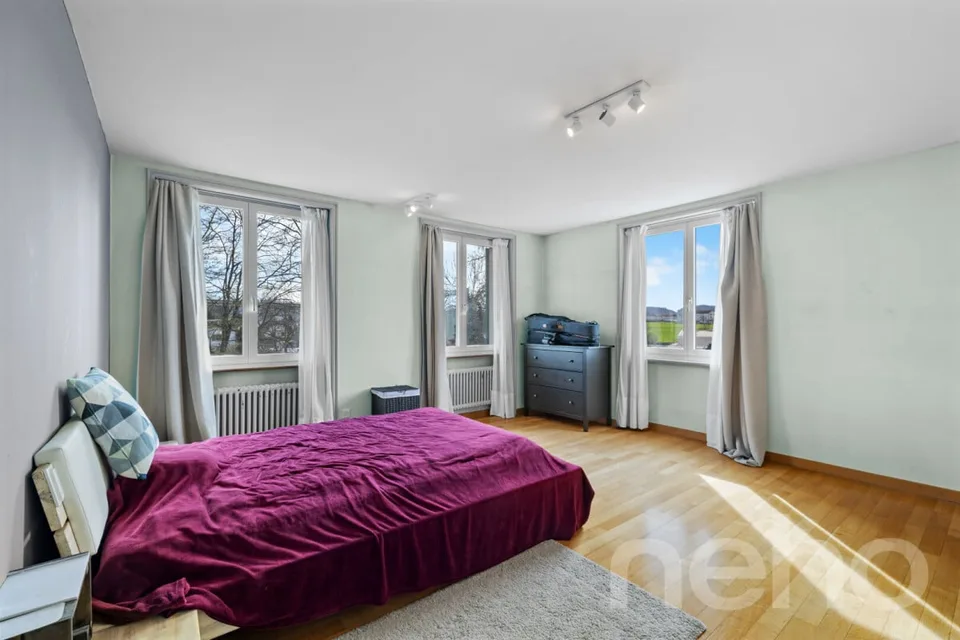 Villa exclusive de 8 pièces avec maison unifamiliale supplémentaire sur 1624m²