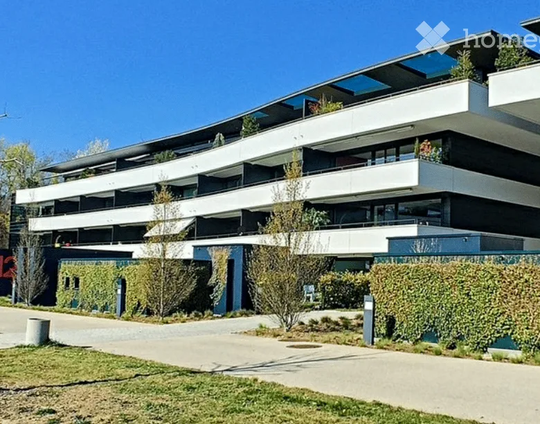 Appartement de 3.5 pièces avec 2 balcons à Vich – Disponible dès le 1er septembre ou à convenir