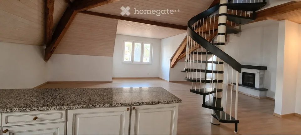 Prächtiges Dachgeschoß-Duplex mit 5,5 Zimmern im letzten Stock