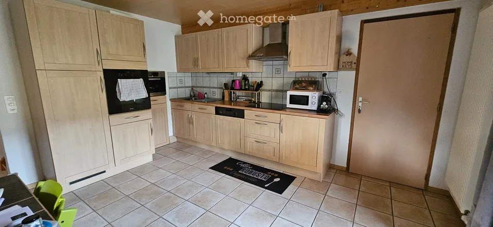 Duplex-Wohnung mit 5 Zimmern im Erdgeschoss