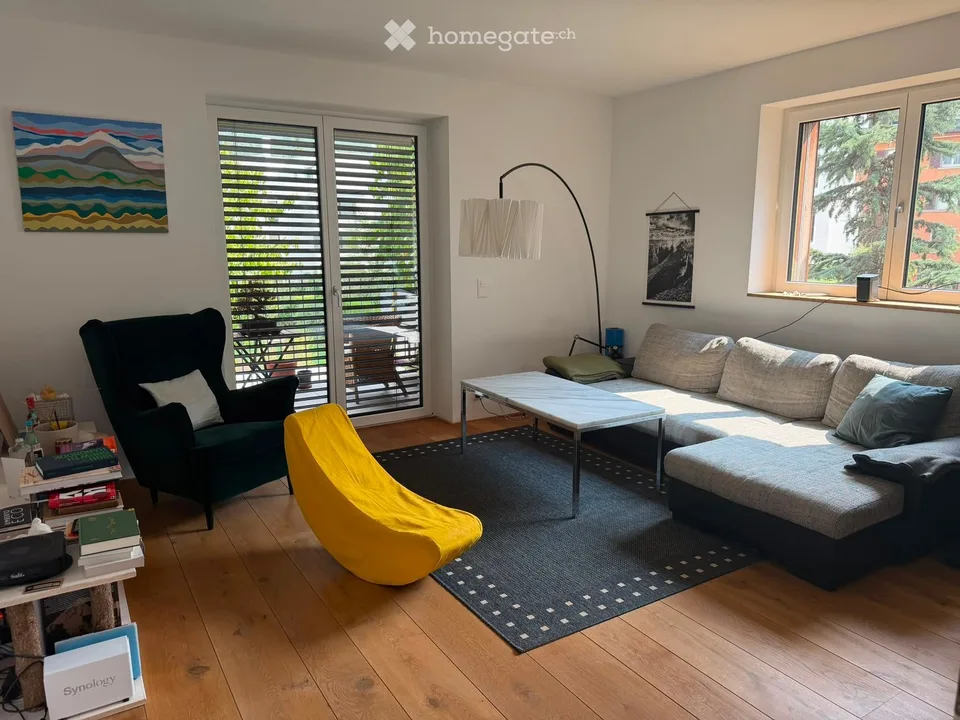 🏠 Bright 3.5-room apartment at Berninaplatz, Zürich Oerlikon