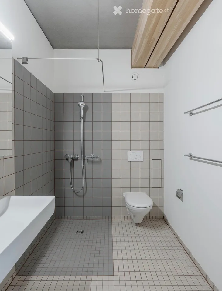 Moderne 3.5-Zimmer-Wohnung im 12. Stock mit Panoramablick in Regensdorf