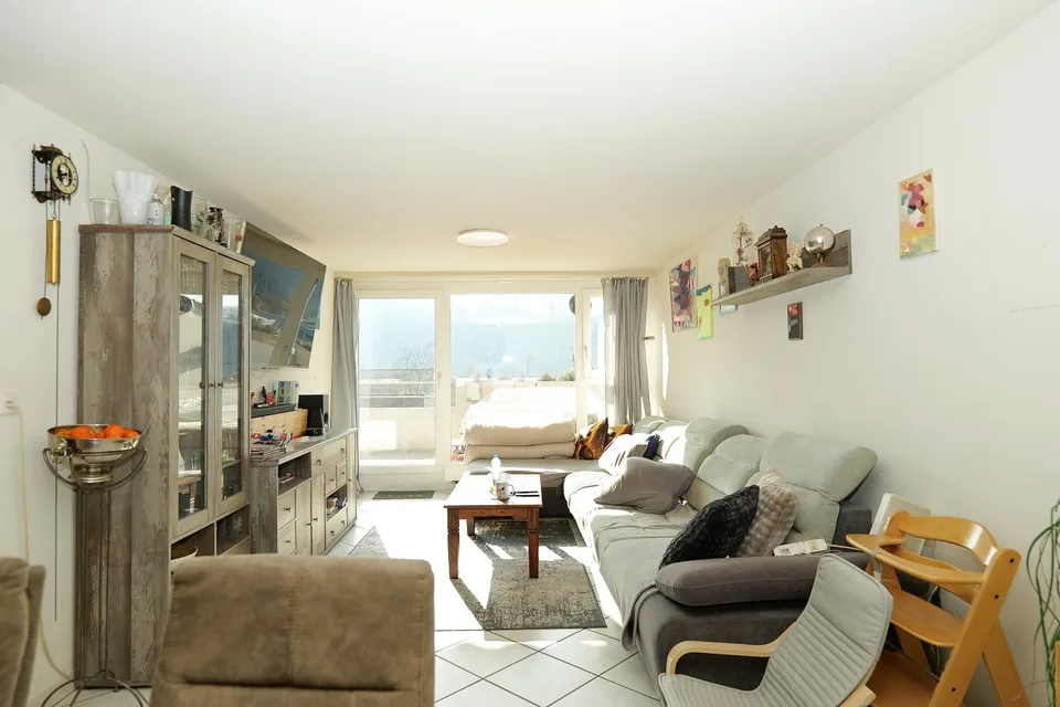Attraktive 4.5- Zimmer- Terrassenwohnung in Zwingen