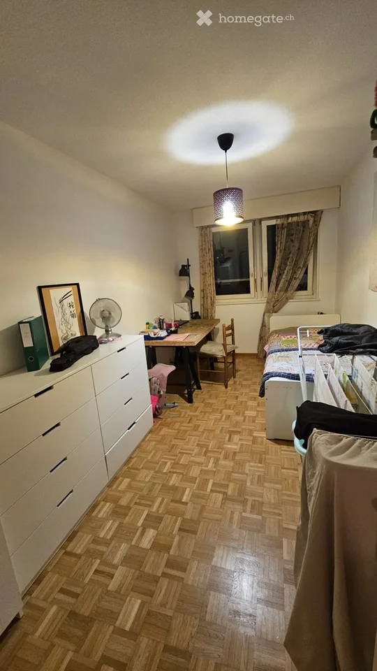 5-Zimmer-Wohnung mit Parkplatz & hervorragender Lage