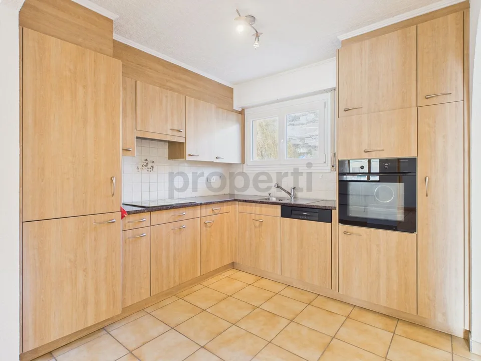 Spacious 3.5-room apartment - apartment with unobstructed view in Vétroz