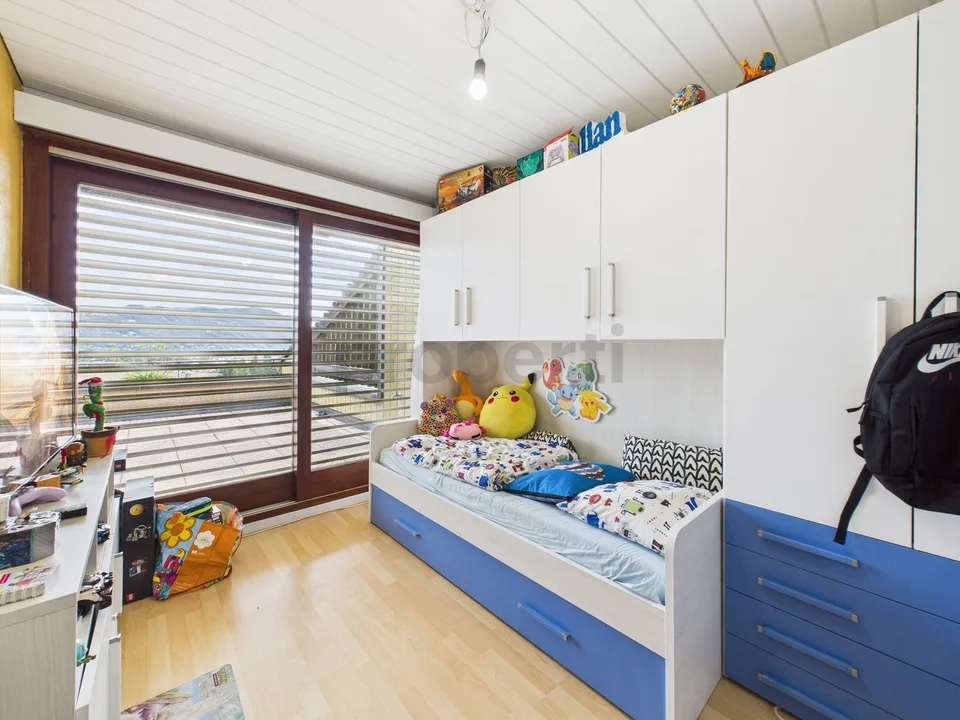 Das perfekte Haus für die Familie: Raum, Licht und Panorama (Seeblick)