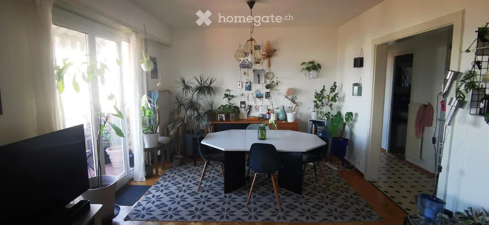 3,5 locali, 68 m2, Av. Riant-Mont 17 Lausanne centro molto calmo.