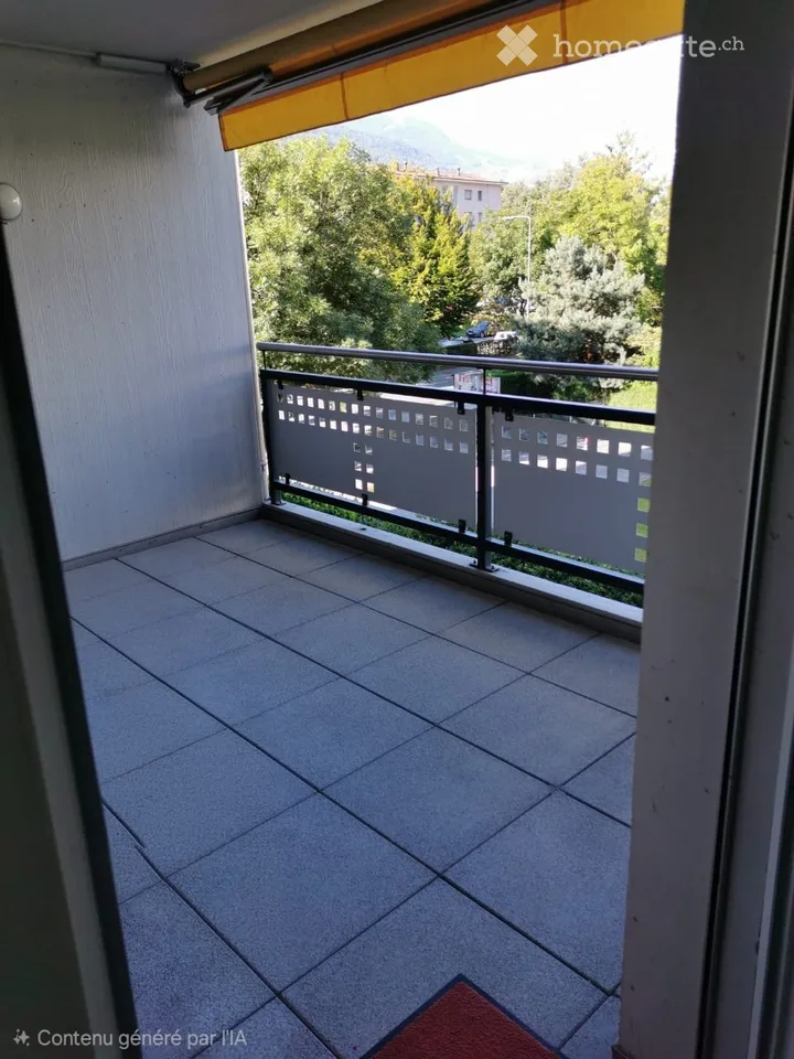 Apparemment 3.5 pces à louer