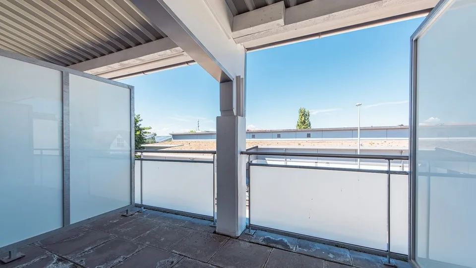 BELLO APPARTAMENTO 1 CAMERA CON BALCONE