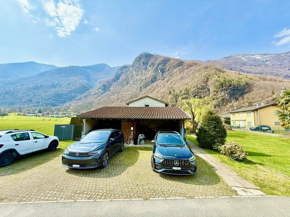Casa con giardino nel verde - Tessiner Haus im Maggiatal