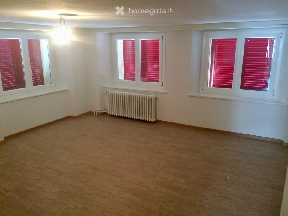 3 1/2 Zimmer Wohnung an guter Lage zu vermieten