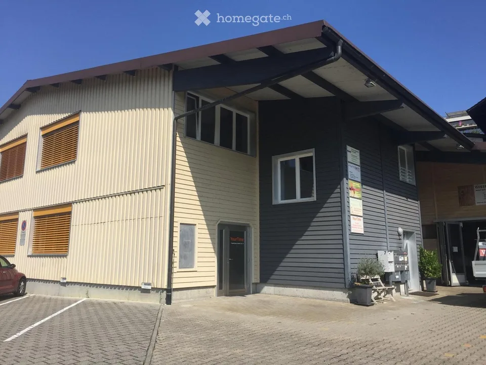 Charmant appartement 2 pièces avec hauts plafonds à Gelterkinden