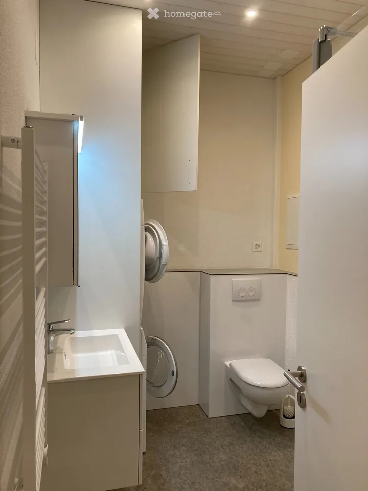 Charmant appartement 2 pièces avec hauts plafonds à Gelterkinden