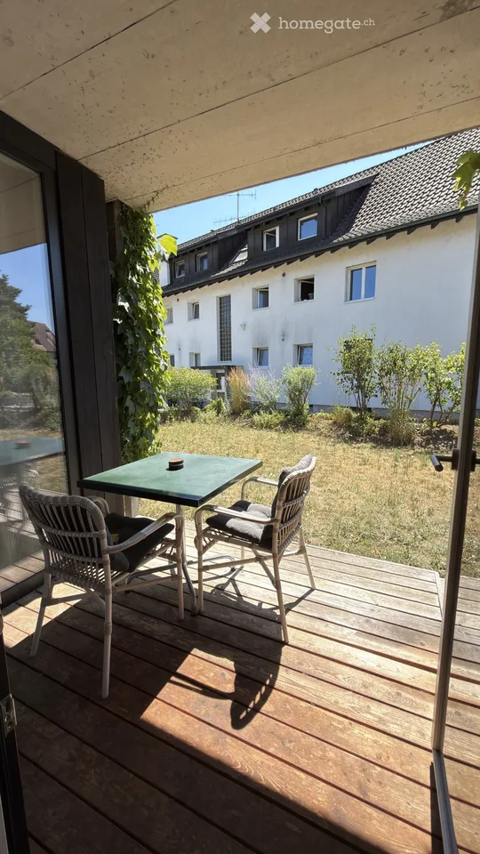Locataire recherché Appartement 2.5 pièces moderne avec terrasse