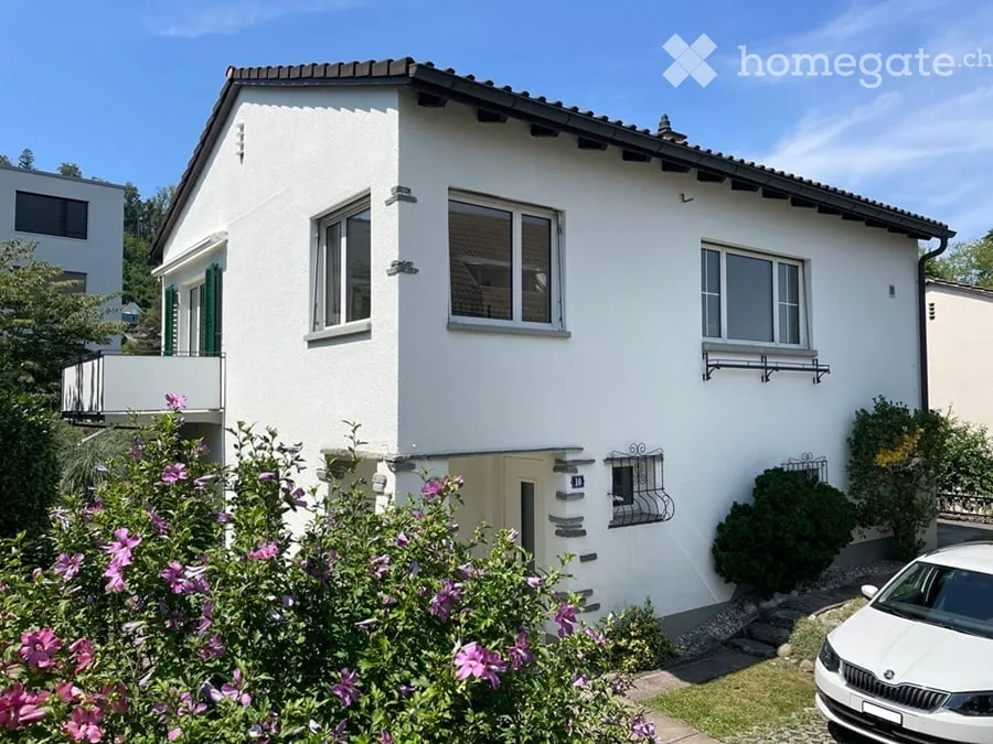 Charmantes 4.5 (5.5) -Zimmer-Einfamilienhaus in Zürich-Albisrieden – ab sofort verfügbar