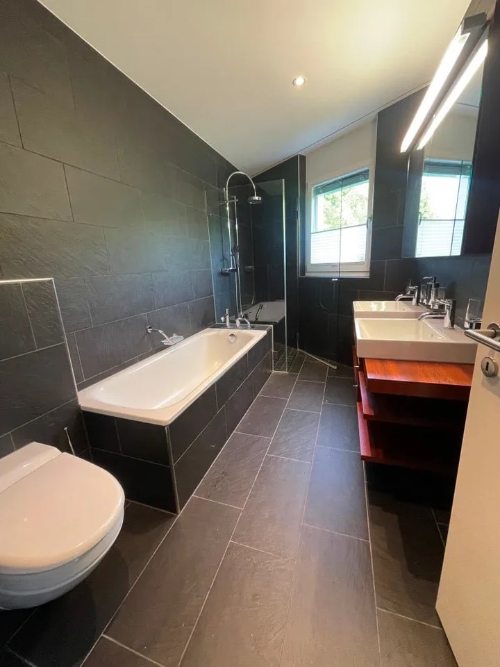 Appartement de jardin moderne 4,5 pièces dans un immeuble de haute qualité