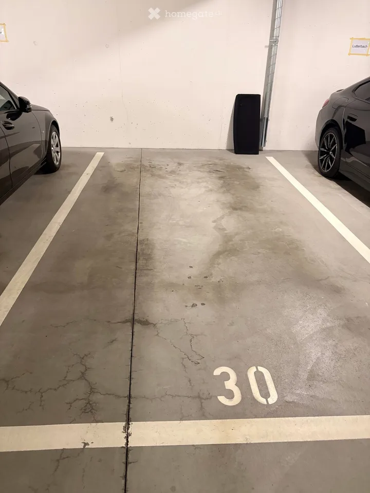 Tiefgaragenstellplatz in zentraler Lager in Winterthur