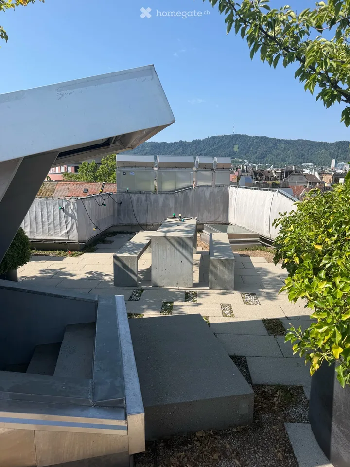 Grosszügige Neubauwohnung mitten in Zürich