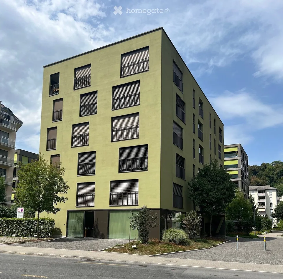 Moderne 2.5-Zimmer-Wohnung  im 2. Obergeschoss an zentraler Lage in Kriens