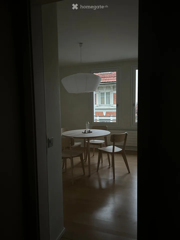 Charmante 2.5-Zimmer-Wohnung im 4. Stock an der Linsebuhlstrasse, St. Gallen