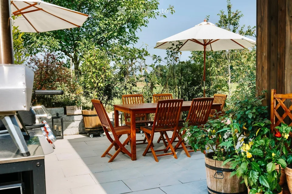 Modern country house new build with luxury features, far-reaching views & smart home – 264m2 total area