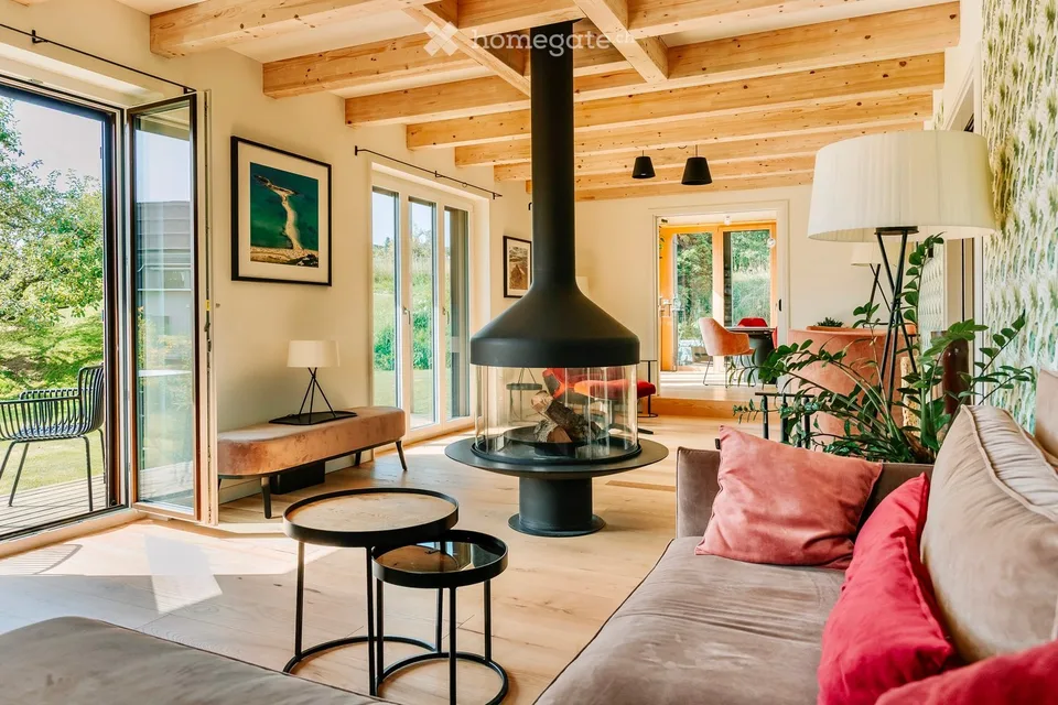 Modern country house new build with luxury features, far-reaching views & smart home – 264m2 total area