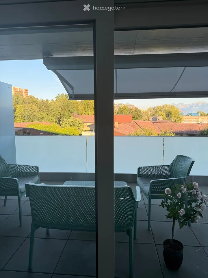 Bright & Modern 4.5-Room New Build Apartment in Le Mont-sur-Lausanne – foto 11 di 13