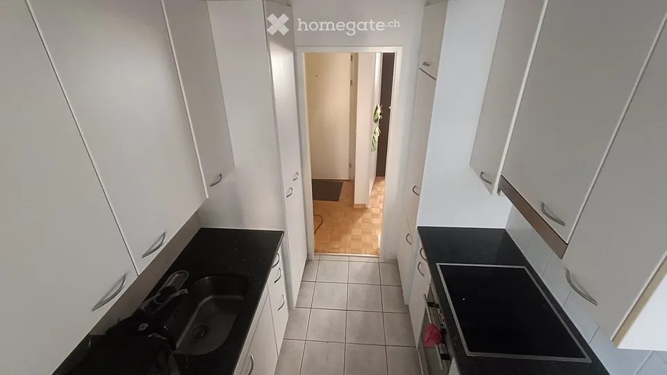 Bright 4.5-room apartment (76 m²) with south balcony in Fislisbach for rent