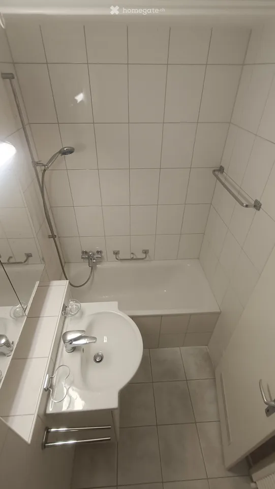Bright 4.5-room apartment (76 m²) with south balcony in Fislisbach for rent