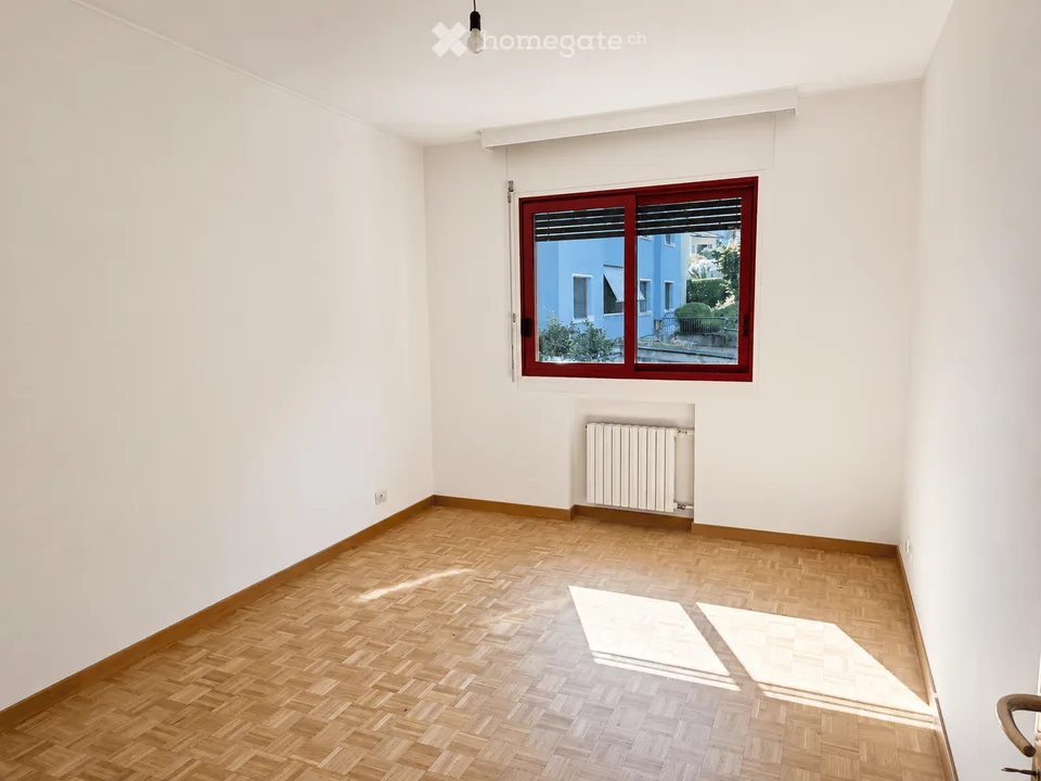 LUGANO, BRIGHT AND SPACIOUS 5.5 ROOM APARTMENT FOR RENT