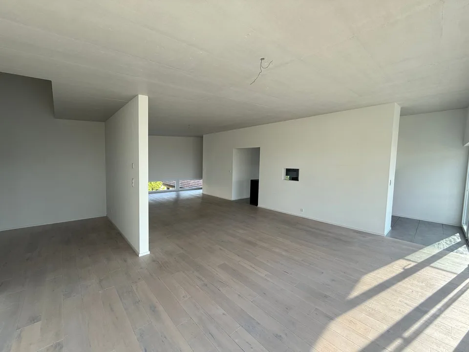 Magnifique Appartement in der Attika mit 5,5 Zimmern – Außergewöhnliche Aussicht und hochwertige Ausstattung