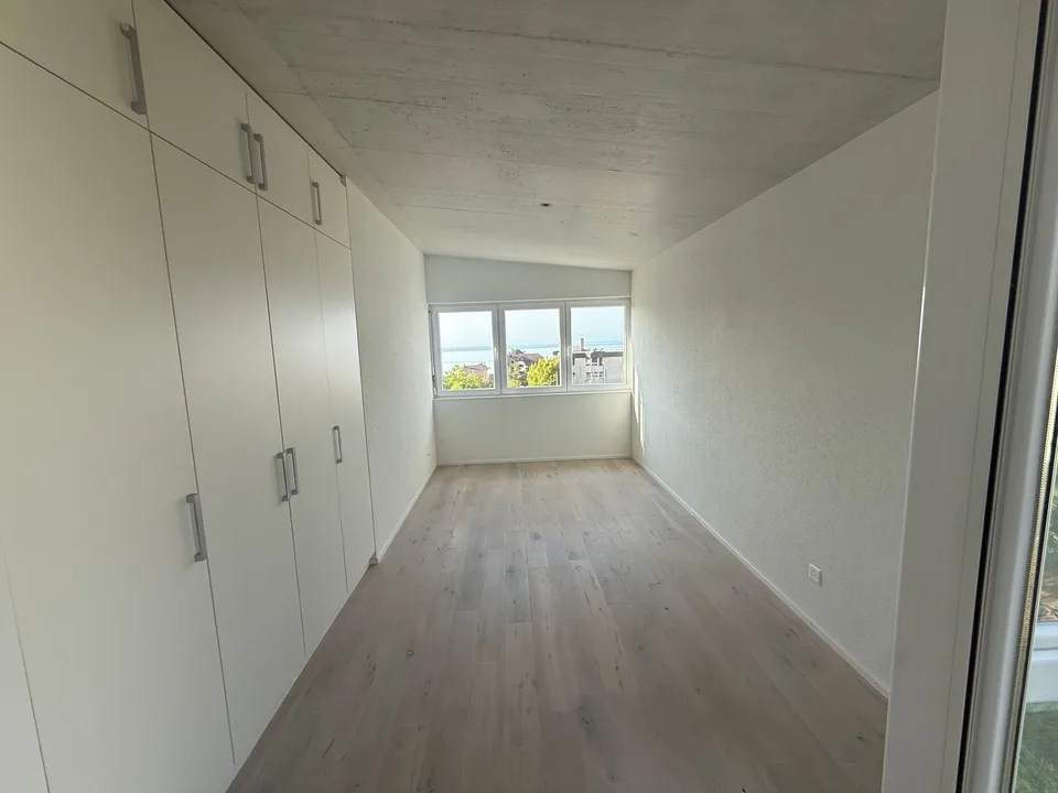 Magnifique Appartement in der Attika mit 5,5 Zimmern – Außergewöhnliche Aussicht und hochwertige Ausstattung