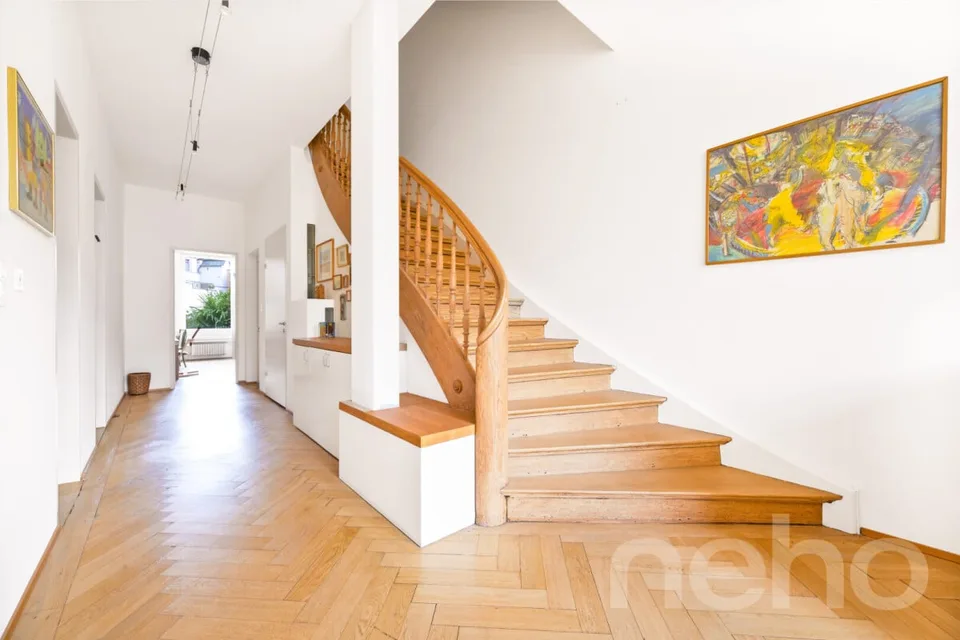 Villa di città elegante nel quartiere popolare di Bachletten