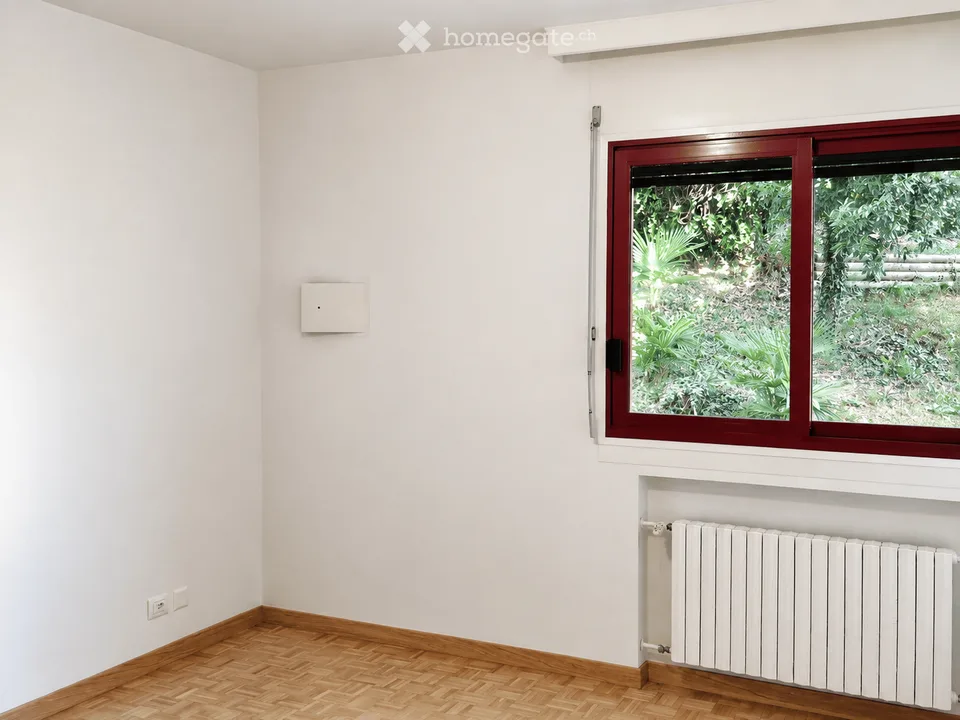LUGANO, BRIGHT AND SPACIOUS 4.5 ROOM APARTMENT FOR RENT