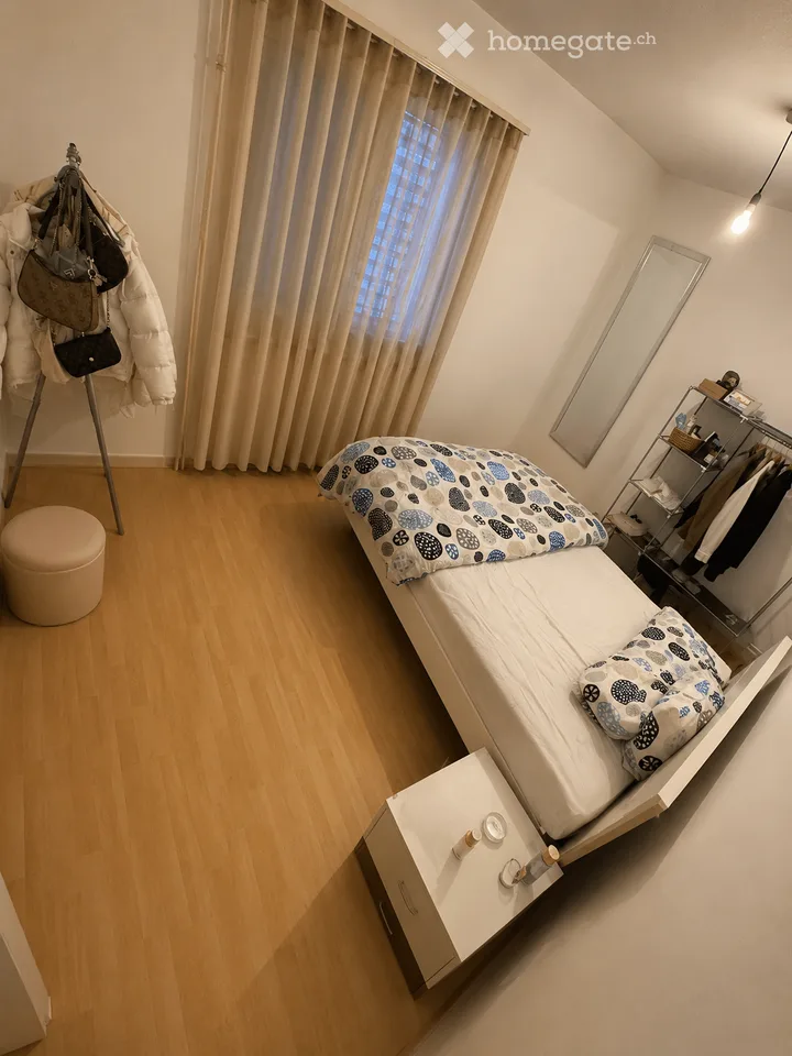 Bright 4-room apartment on the ground floor in Embrach