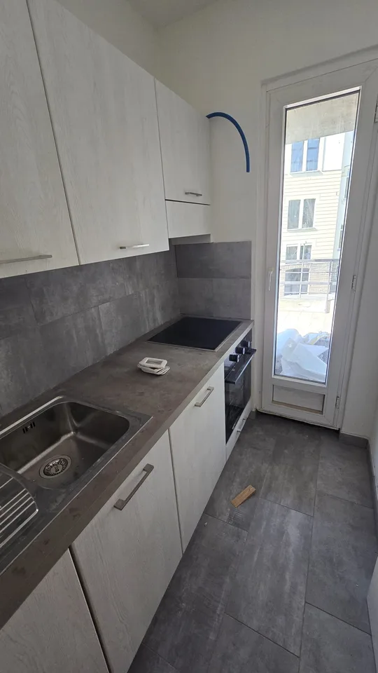 LUGANO - 1,5 Zimmer hell mit Balkon