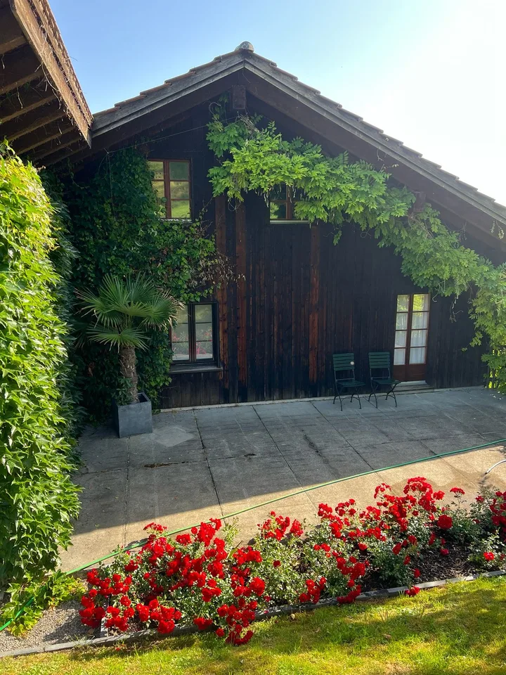 6-Zimmer-Hausteil, in wunderbarer Umgebung mit Weitsicht
