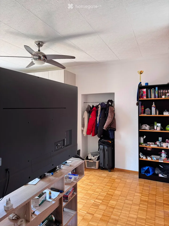 Untermiete möbliertes Zimmer