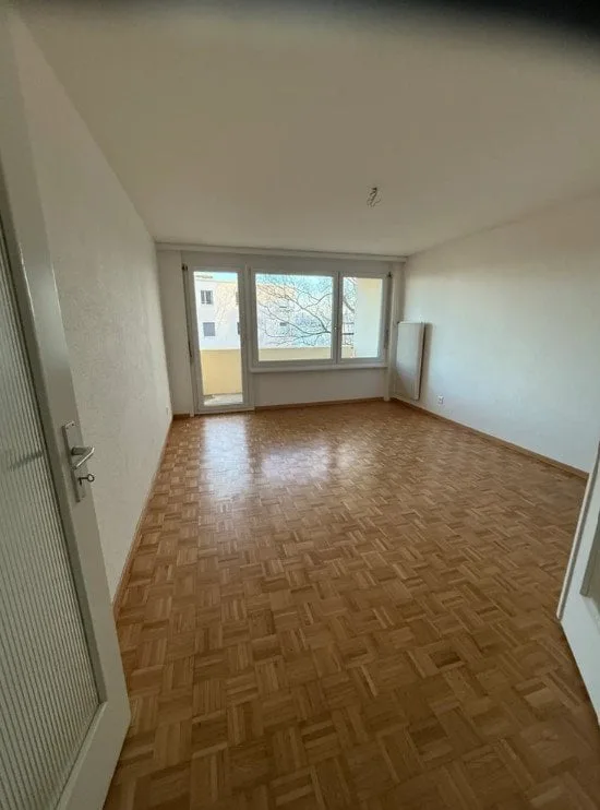 Charmant appartement de 3 pièces avec balcon à Neuchâtel