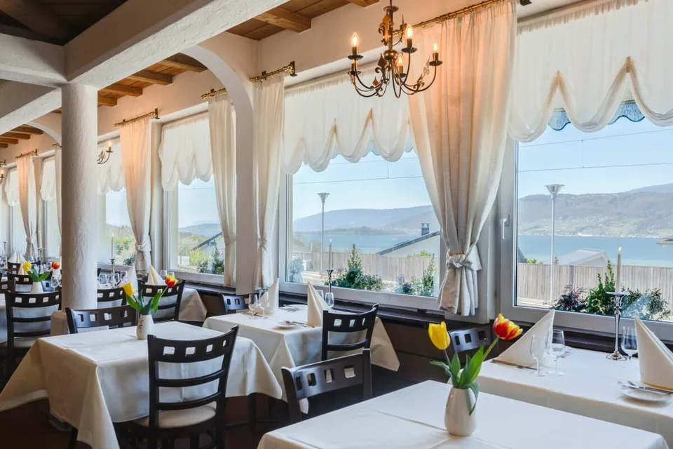 Hotel Restaurant Seeblick & Hotel Pavillon - Ein einzigartiges Immobilienensemble am Bielersee