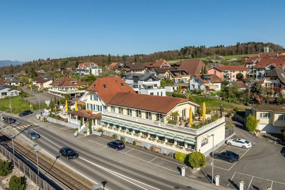 Hotel Restaurant Seeblick & Hotel Pavillon - Ein einzigartiges Immobilienensemble am Bielersee