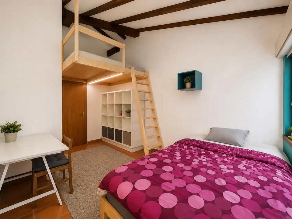 Elegante appartamento 4.5 locali in villa bifamiliare con giardino, Arbedo-Castione