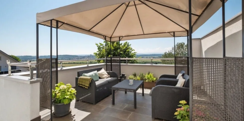 7.5-Zimmer-Doppeleinfamilienhaus an Südhanglage mit Alpenpanorama