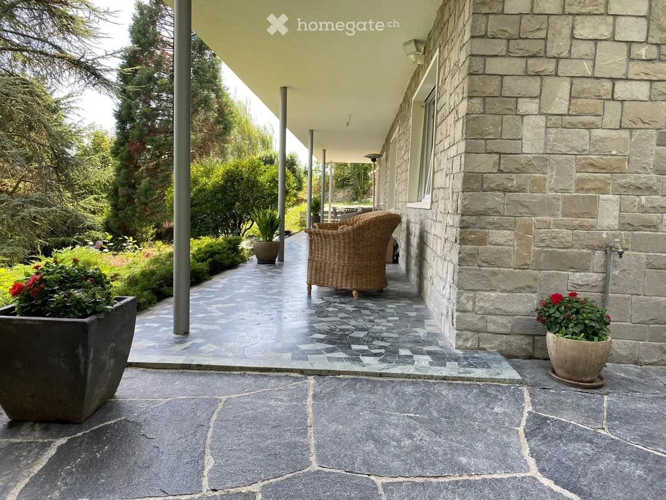 Magnifique appartement de 100m2 dans une villa de maître entièrement rénové