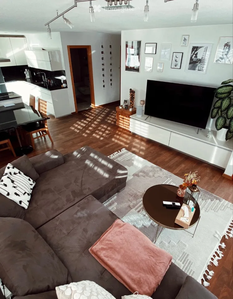 Helle 4.5 Zimmer Wohnung in Rhäzüns