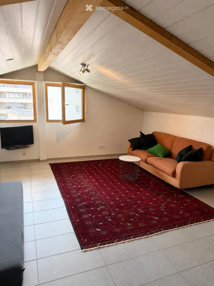 Central studio apartment with balcony