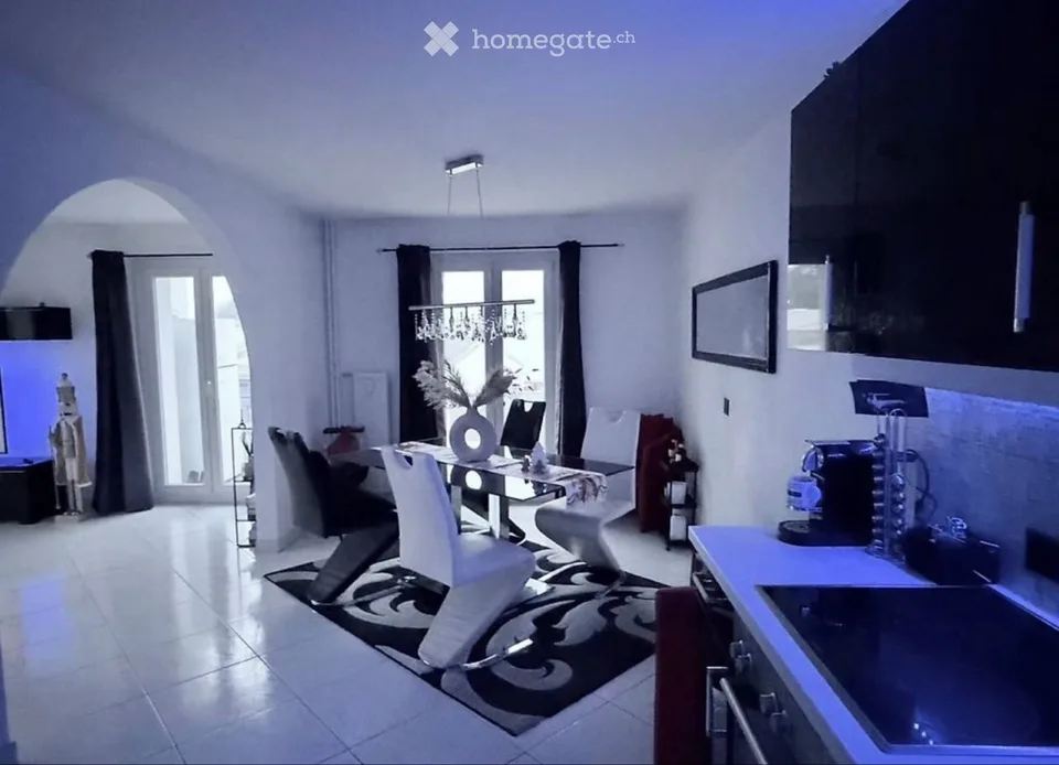 Schönes Apartment mit 3,5 Zimmern in Marin