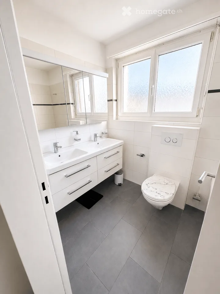 4.5-Zimmer-Wohnung im Eigentumsstandard mit Balkon